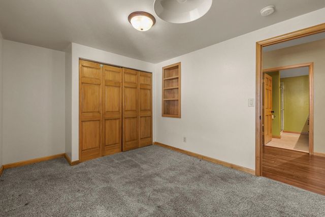 15 Fairway, Minot, ND 58701