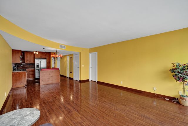 2301 S Ocean Drive 1408, Hollywood, FL 33019