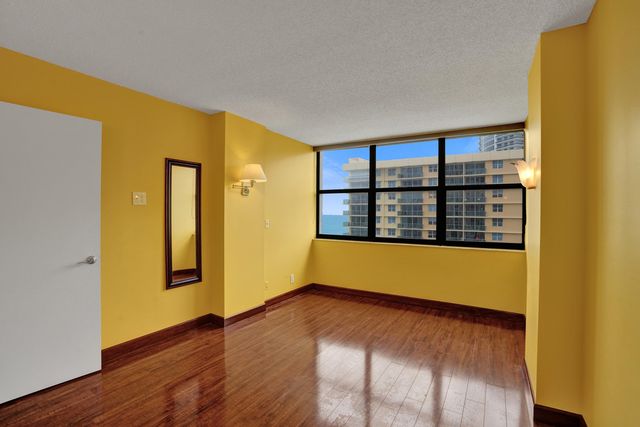 2301 S Ocean Drive 1408, Hollywood, FL 33019