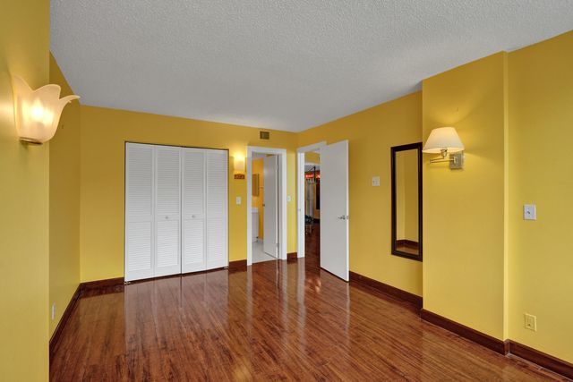 2301 S Ocean Drive 1408, Hollywood, FL 33019
