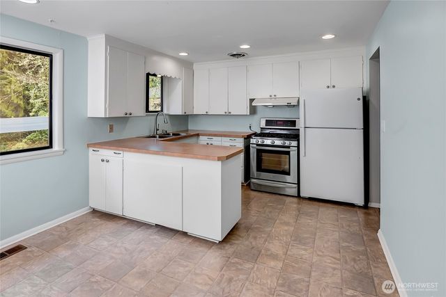 1840 NE 171 Street, Shoreline, WA 98155