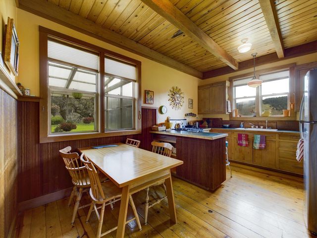 650 Old Hindley Ranch Road, Honeydew, CA 95545