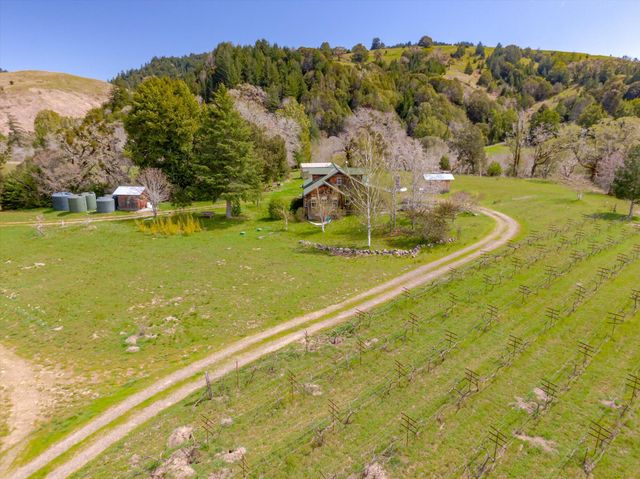 650 Old Hindley Ranch Road, Honeydew, CA 95545