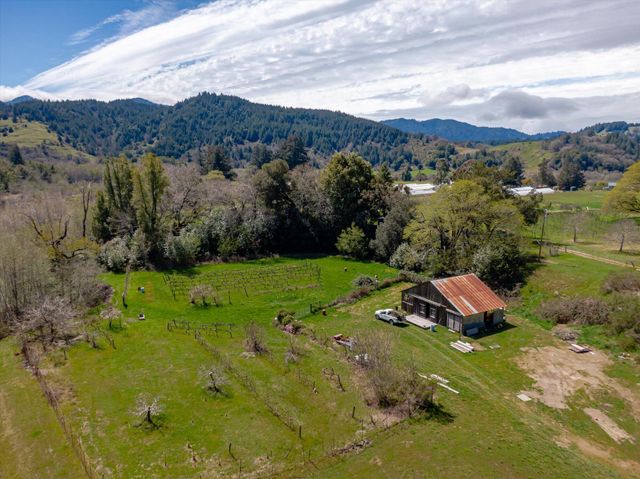 650 Old Hindley Ranch Road, Honeydew, CA 95545