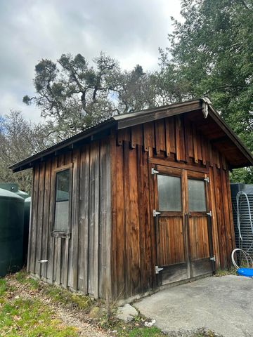 650 Old Hindley Ranch Road, Honeydew, CA 95545