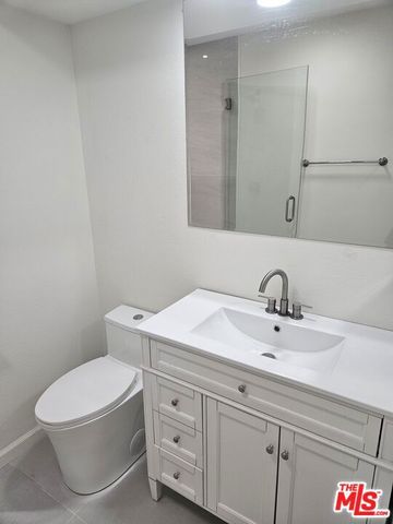 10836 CAMARILLO Street 4, North Hollywood (los Angeles), CA 91602