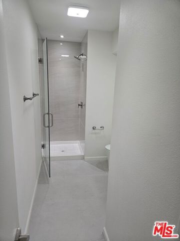 10836 CAMARILLO Street 4, North Hollywood (los Angeles), CA 91602