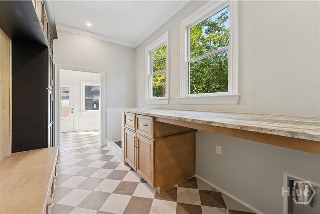 111 E 49th Street, Savannah, GA 31405