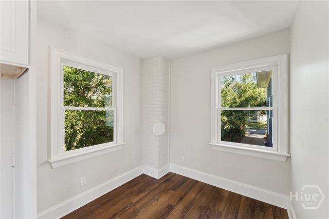 111 E 49th Street, Savannah, GA 31405