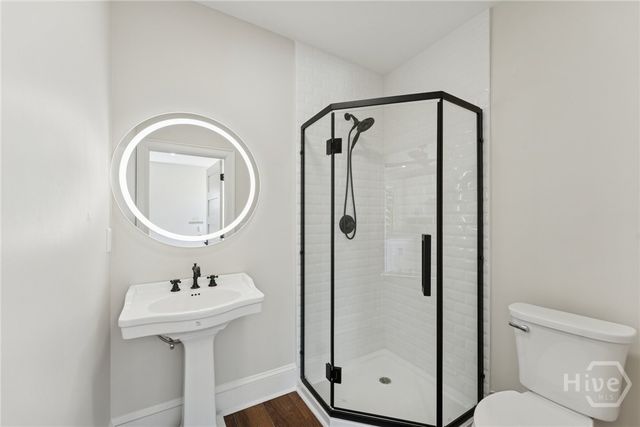 111 E 49th Street, Savannah, GA 31405