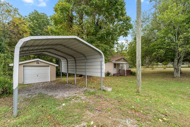 136 Summit Street, Rossville, GA 30741