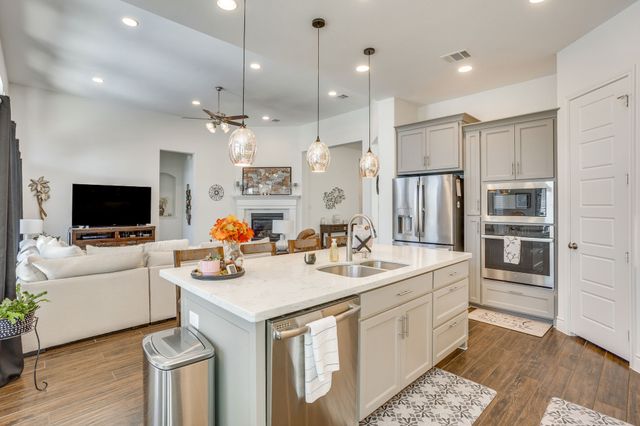 3917 Redbud Drive, Aubrey, TX 76227