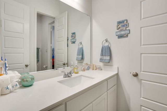 3917 Redbud Drive, Aubrey, TX 76227