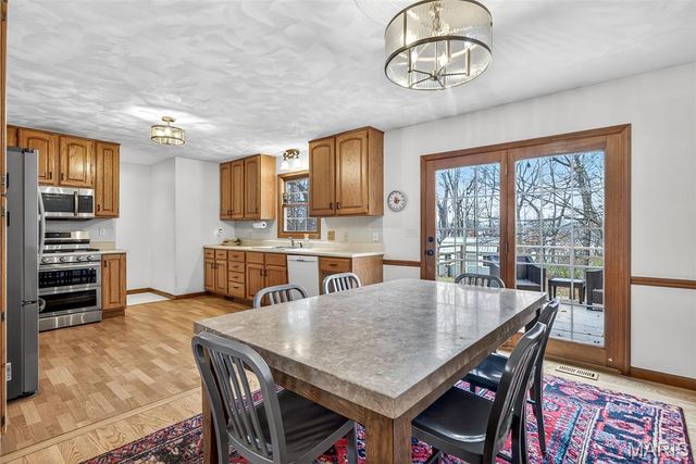 955 Cedar Lane, Ste Genevieve, MO 63670