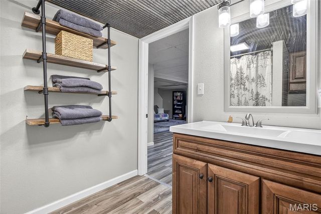 955 Cedar Lane, Ste Genevieve, MO 63670