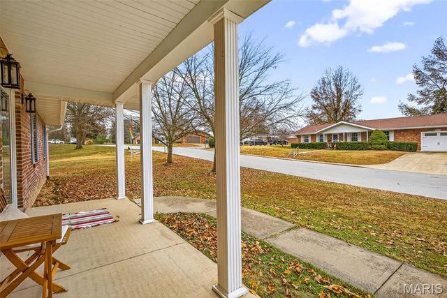 955 Cedar Lane, Ste Genevieve, MO 63670