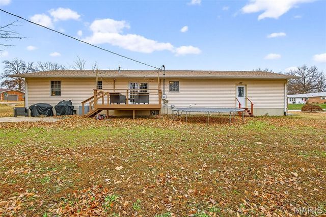 955 Cedar Lane, Ste Genevieve, MO 63670