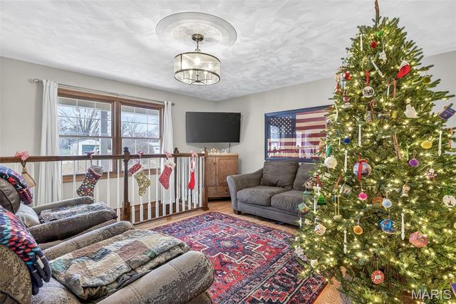 955 Cedar Lane, Ste Genevieve, MO 63670