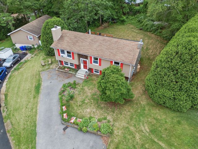 23 Fenwick Court, Groton, CT 06355