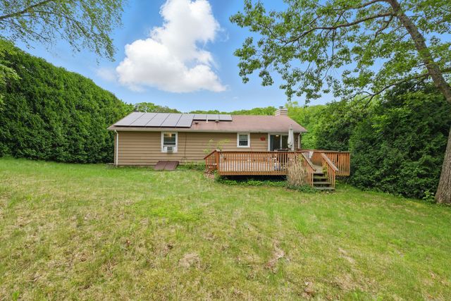 23 Fenwick Court, Groton, CT 06355