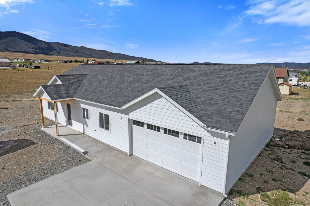 8 Prickley Pear Drive, Townsend, MT 59644 photo 3