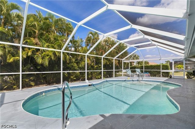 2601 SW 38th TER, Cape Coral, FL 33914