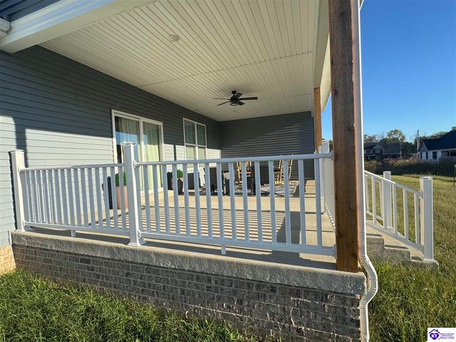 107 Blatina Drive, Vine Grove, KY 40175