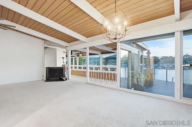 1476 La Habra Drive, San Marcos, CA 92078