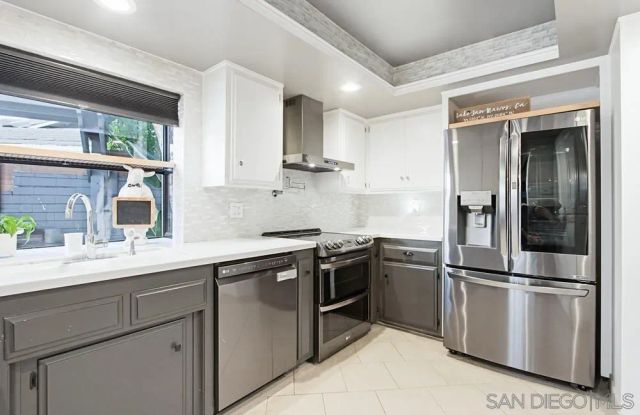 1476 La Habra Drive, San Marcos, CA 92078