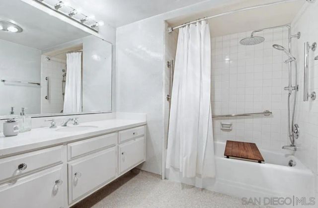 1476 La Habra Drive, San Marcos, CA 92078