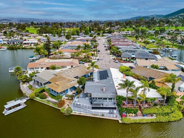 1476 La Habra Drive, San Marcos, CA 92078