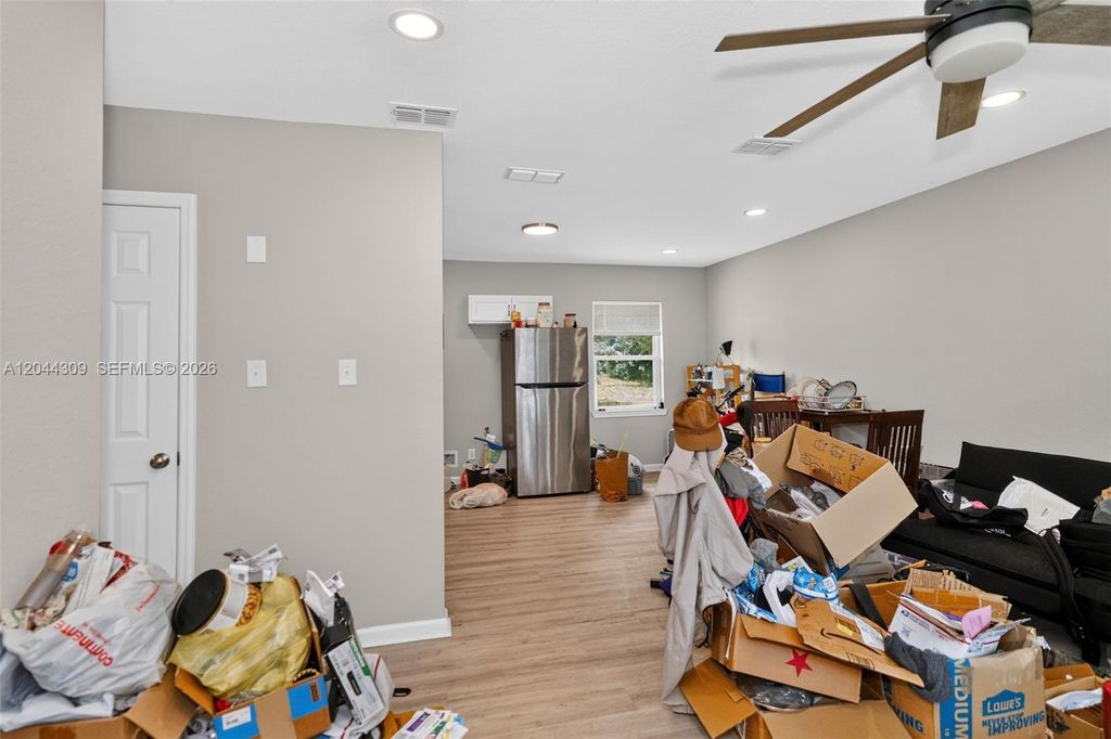 Image 19 of property listing at 912 SW 3rd St, Other City - In The State Of Florida, FL 32333