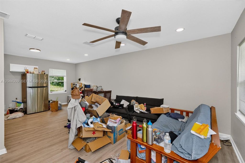 Image 22 of property listing at 912 SW 3rd St, Other City - In The State Of Florida, FL 32333