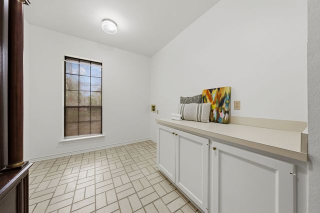 6522 Mccommas Boulevard, Dallas, TX 75214