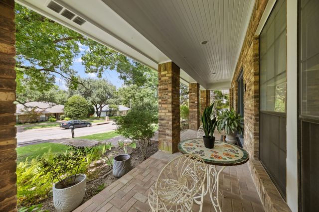 6522 Mccommas Boulevard, Dallas, TX 75214