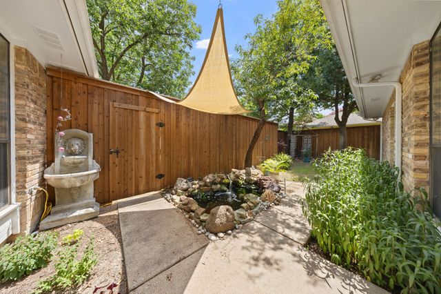 6522 Mccommas Boulevard, Dallas, TX 75214