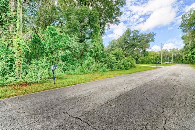 3898 E DANO STREET, Inverness, FL 34453
