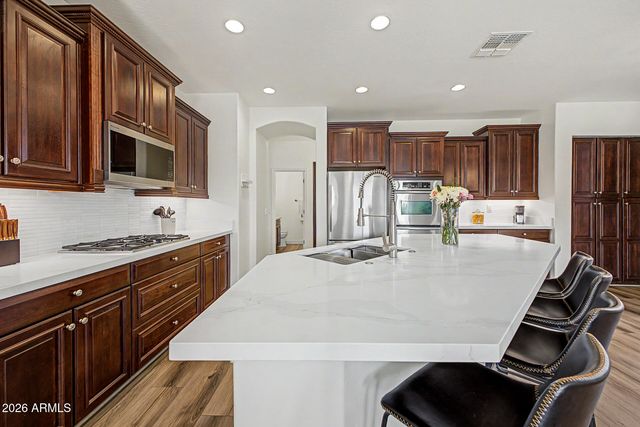3715 E BLUEBIRD Place, Chandler, AZ 85286