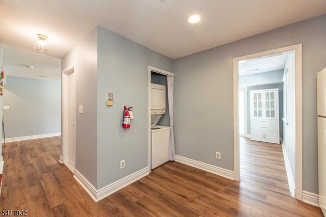 56 Woods Edge Dr, Roxbury Twp., NJ 07876