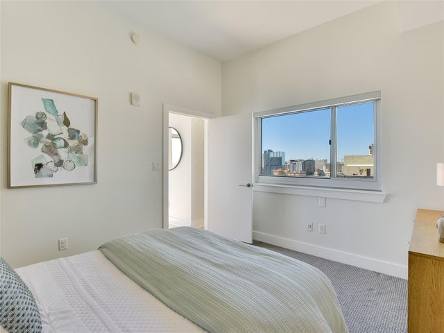 603 Davis ST 2001, Austin, TX 78701