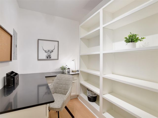 603 Davis ST 2001, Austin, TX 78701