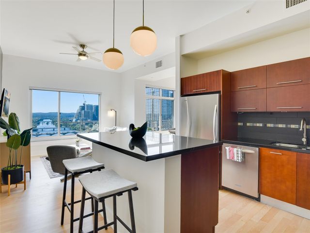 603 Davis ST 2001, Austin, TX 78701