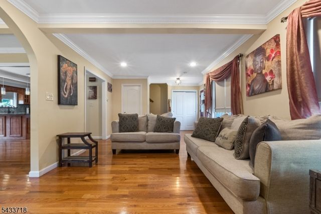 13 Ogden Rd, Belleville Twp., NJ 07109