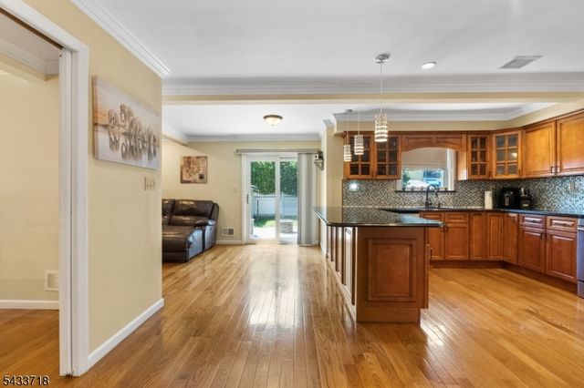 13 Ogden Rd, Belleville Twp., NJ 07109