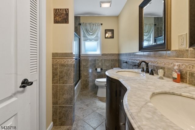 13 Ogden Rd, Belleville Twp., NJ 07109