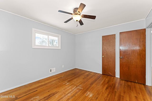 7 Bridle Path, Colonie, NY 12205