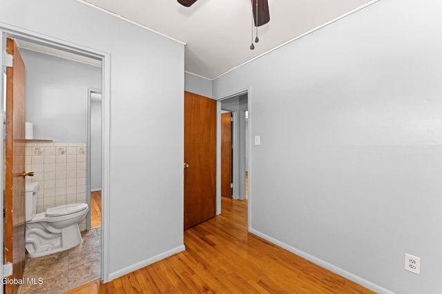 7 Bridle Path, Colonie, NY 12205