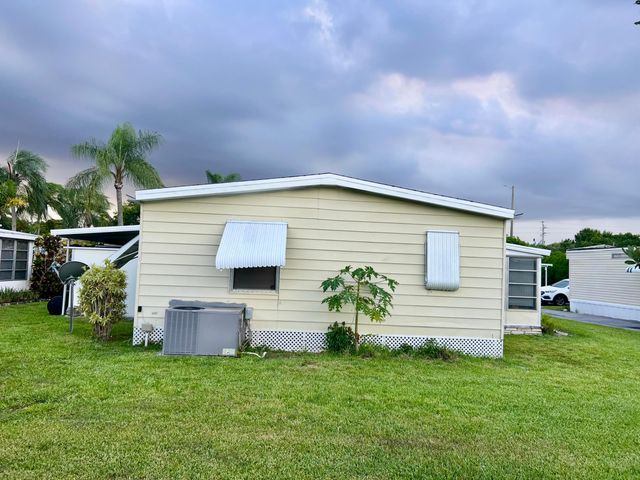 6730 NW 45th Terrace Lot Q-04, Coconut Creek, FL 33073