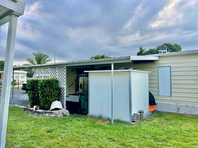 6730 NW 45th Terrace Lot Q-04, Coconut Creek, FL 33073