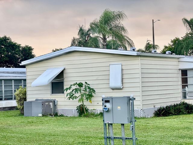 6730 NW 45th Terrace Lot Q-04, Coconut Creek, FL 33073